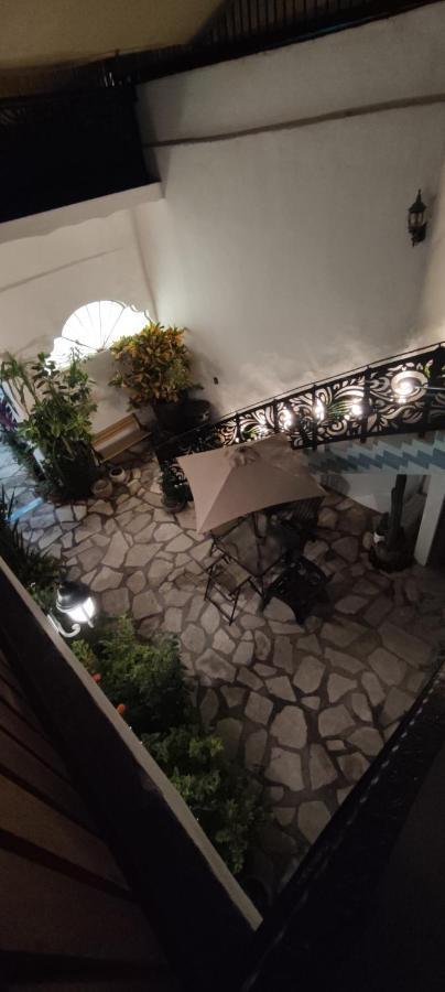 El Jardín De La Abuela Pensión *
