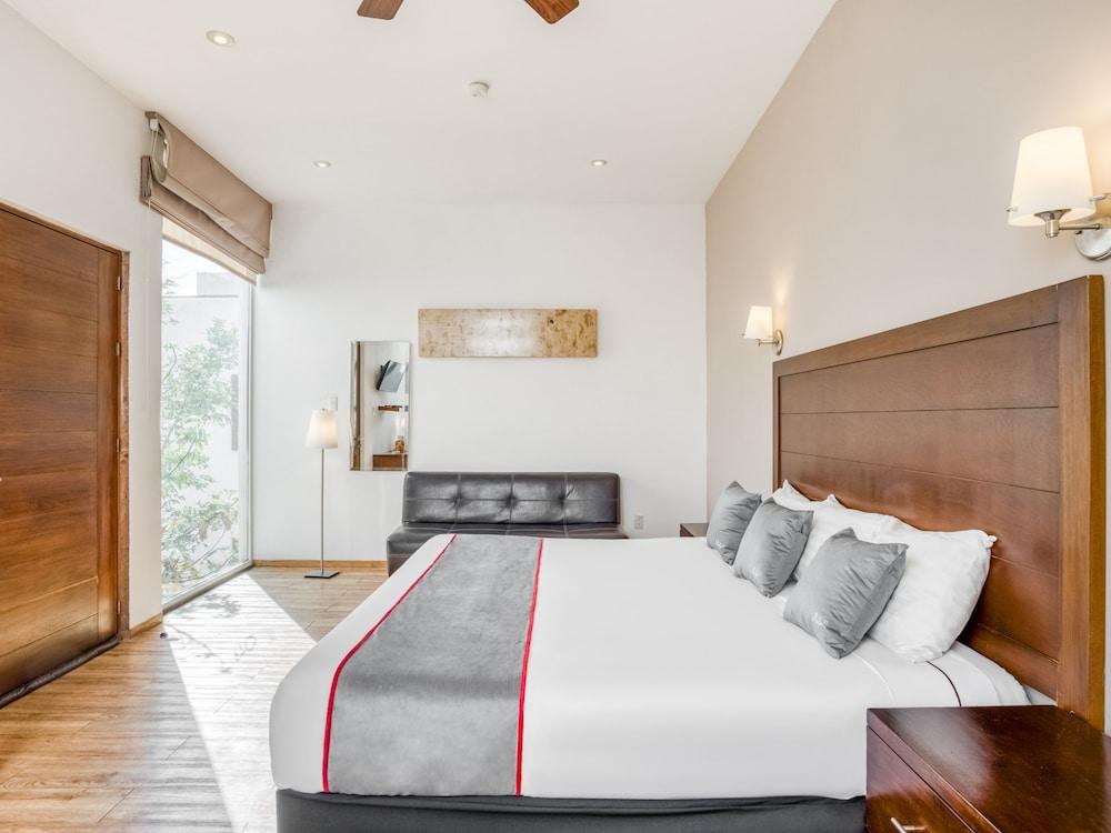 Hotel Quinta Allende 4*