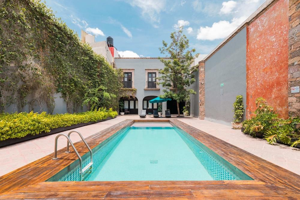 Hotel El Meson De Santa Rosa
