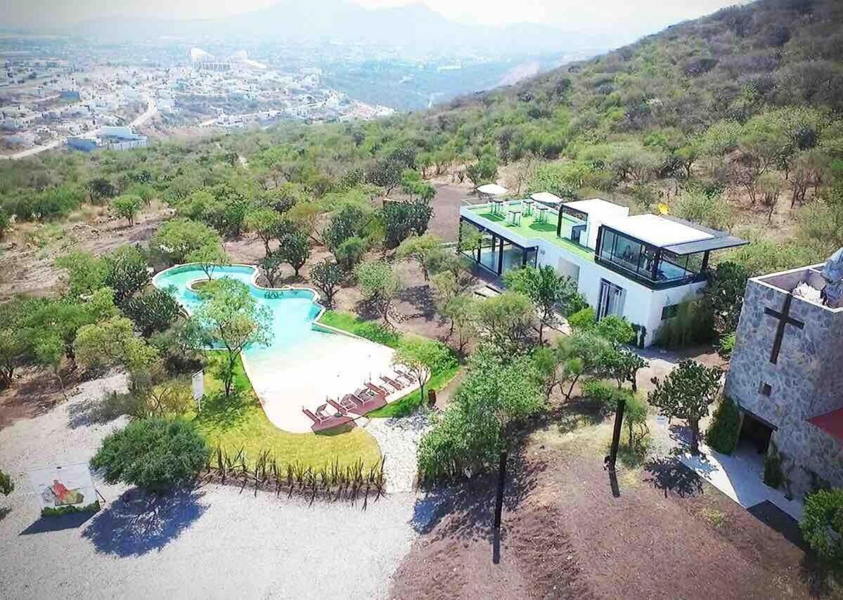 Luxury At Juriquilla, 4 Bedrooms