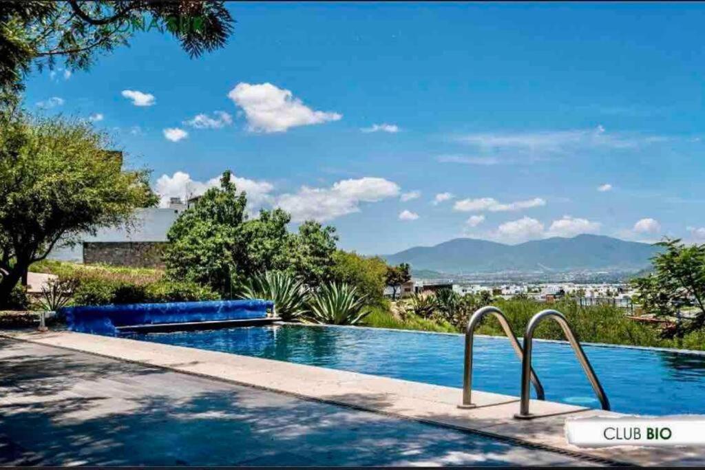 Luxury At Juriquilla, 4 Bedrooms Querétaro