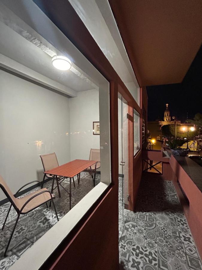 Plaza Fundadores, Iglesia De La Santa Cruz, Casa Completa Apartment *