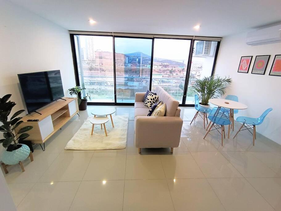 Departamento Linda Vista Privado A/c Cochera 24/7 Apartamento Querétaro