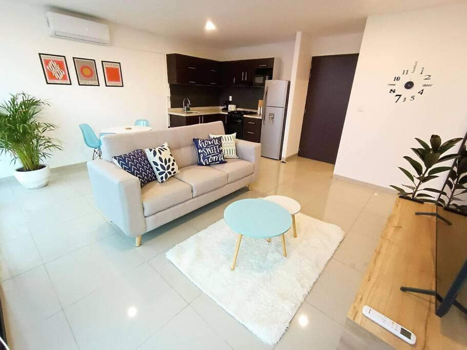Departamento Linda Vista Privado A/c Cochera 24/7 Querétaro