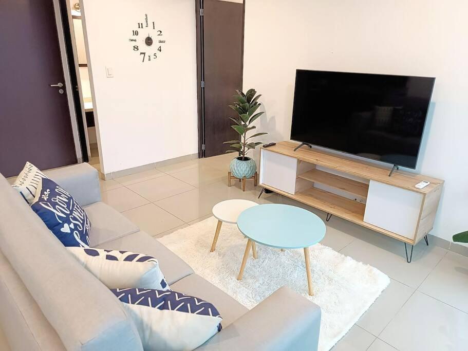 Departamento Linda Vista Privado A/c Cochera 24/7 * Querétaro
