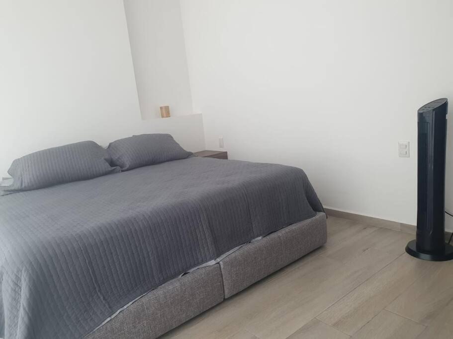 Apartamento Acogedor Ubicadismo 2r 5p Con Alberca Y Amenidades Querétaro