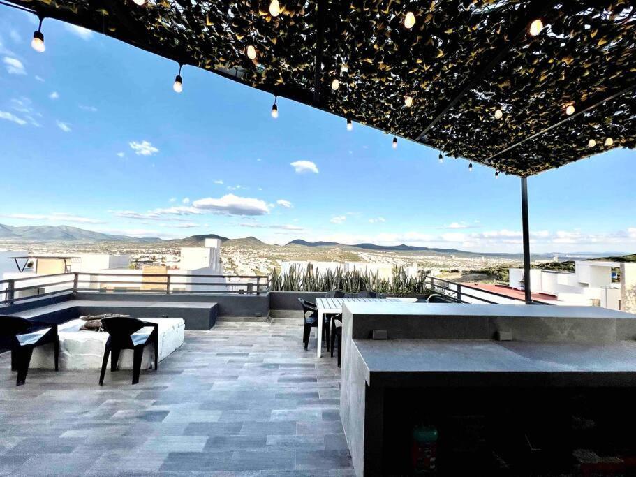 Villa The One Juriquilla W/private Jacuzzi In Rooftop Querétaro