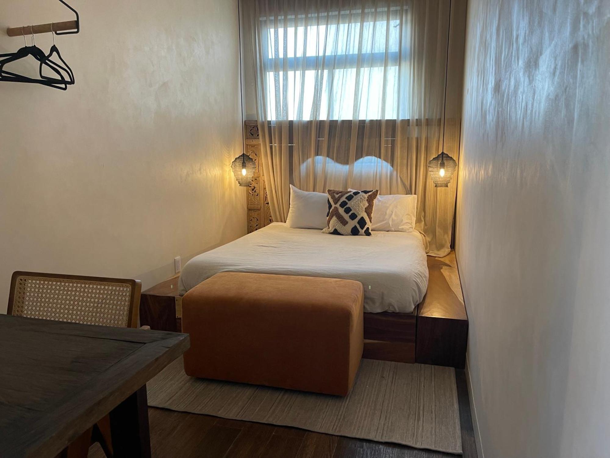Casa Realm Hotel 4*