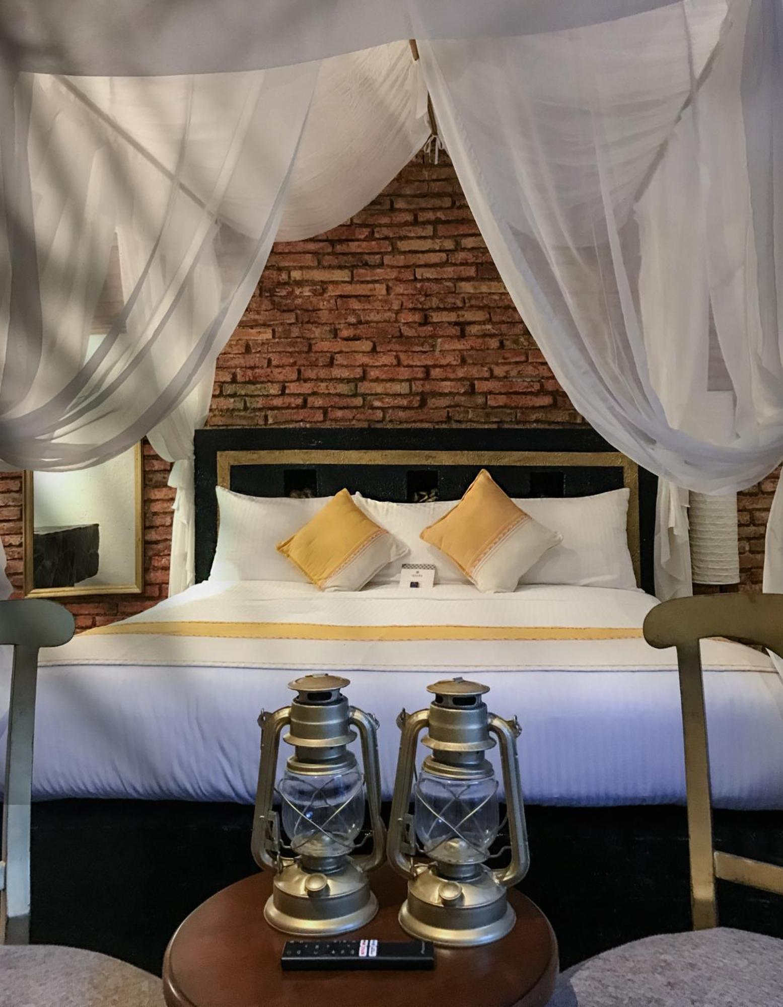 Calesa Real Hotel 4*