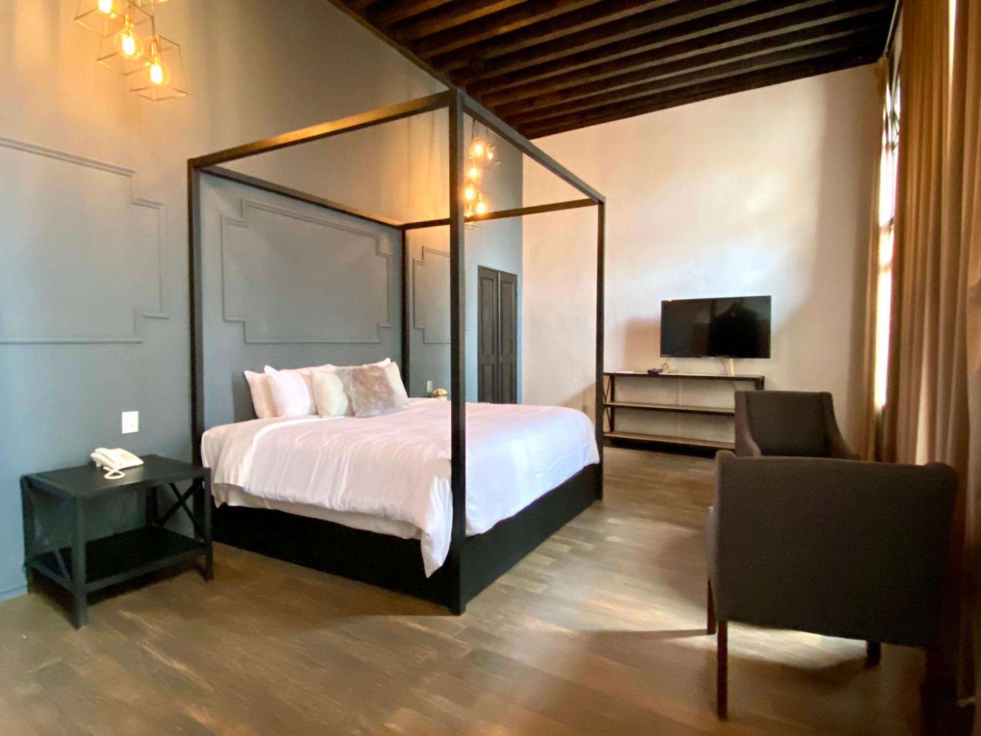 Plaza D Armas Hotel 4*