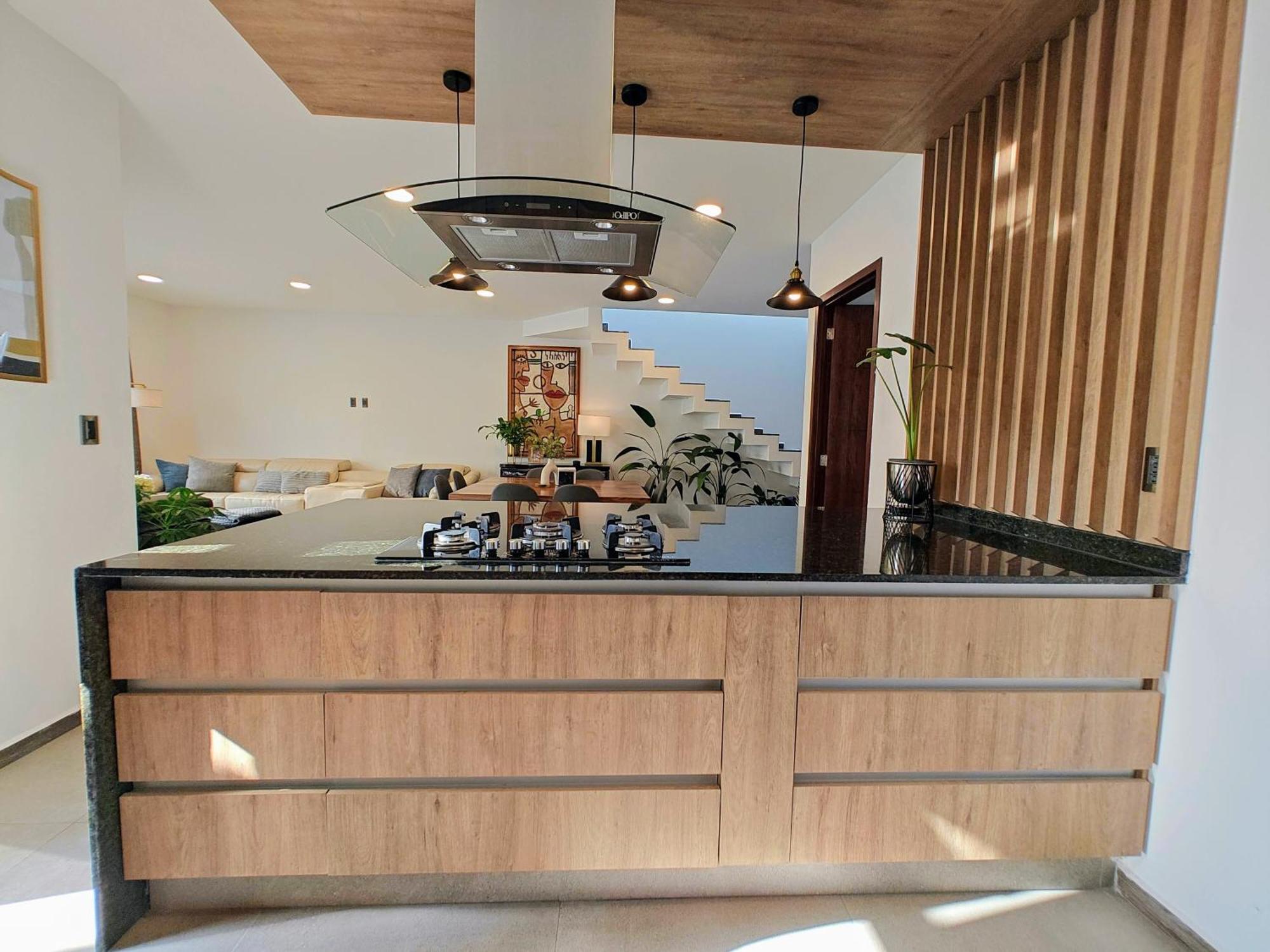 Luxury At Juriquilla, 4 Bedrooms *