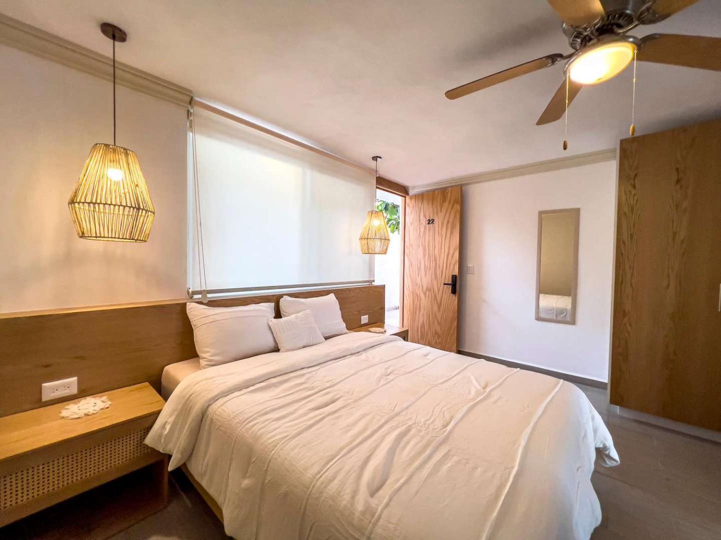 Modern With Office In Prime Location Queretaro