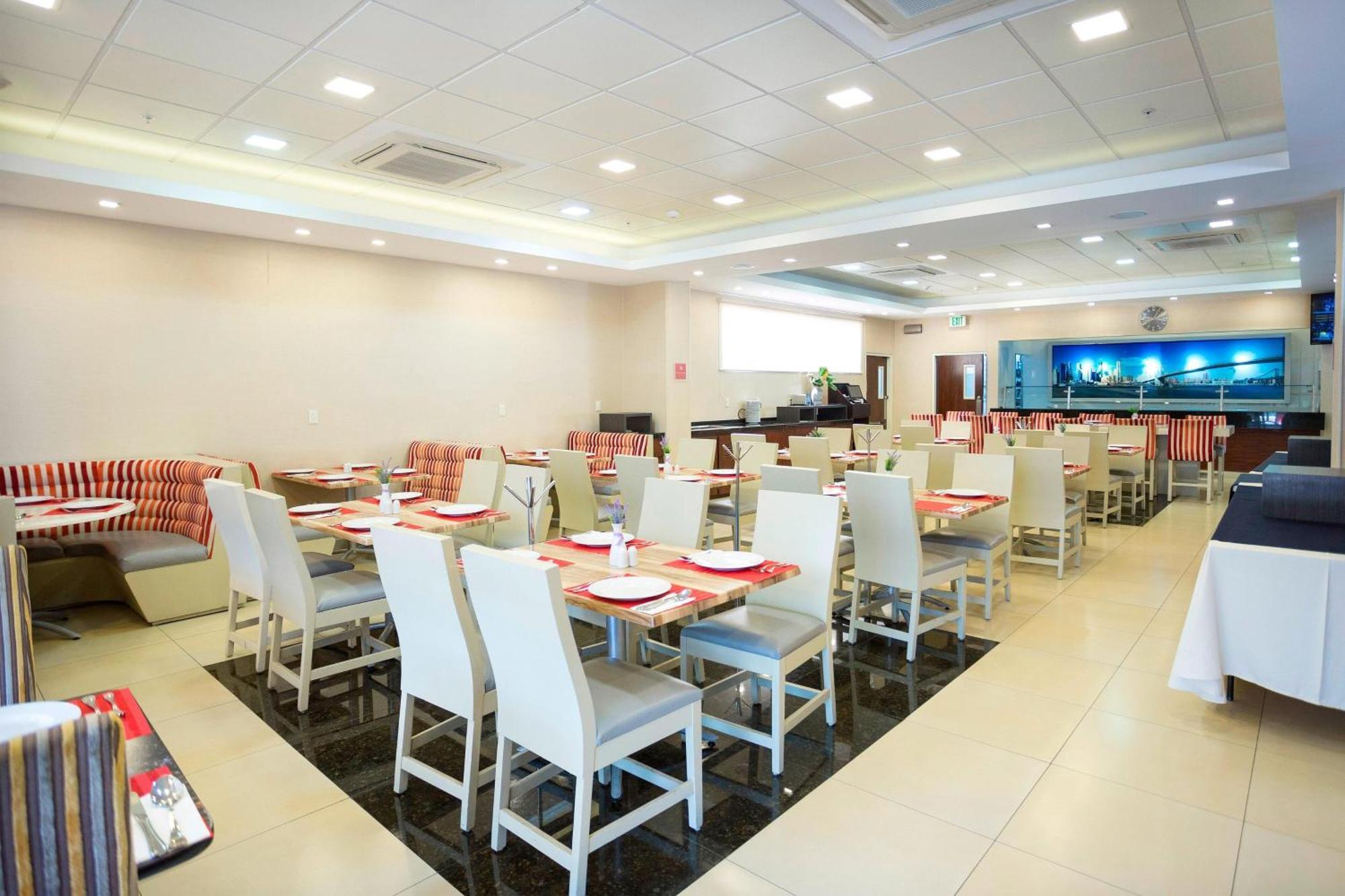 Four Points By Sheraton Queretaro Norte 4* Jurica