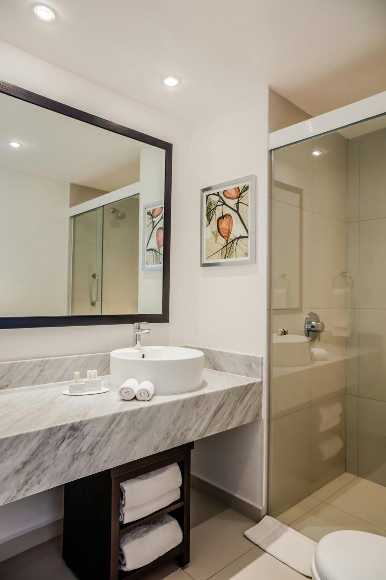 Hotel Fairfield & Queretaro Juriquilla 4*