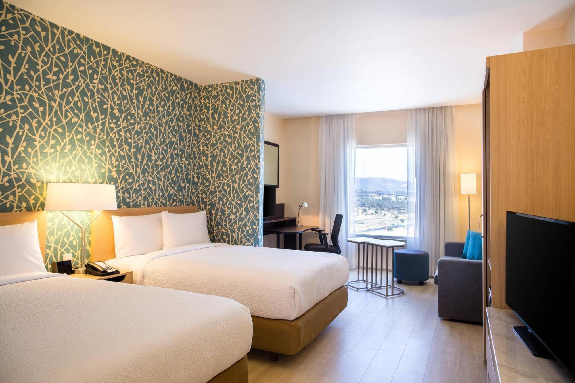 Hotel Fairfield & Queretaro Juriquilla 4*