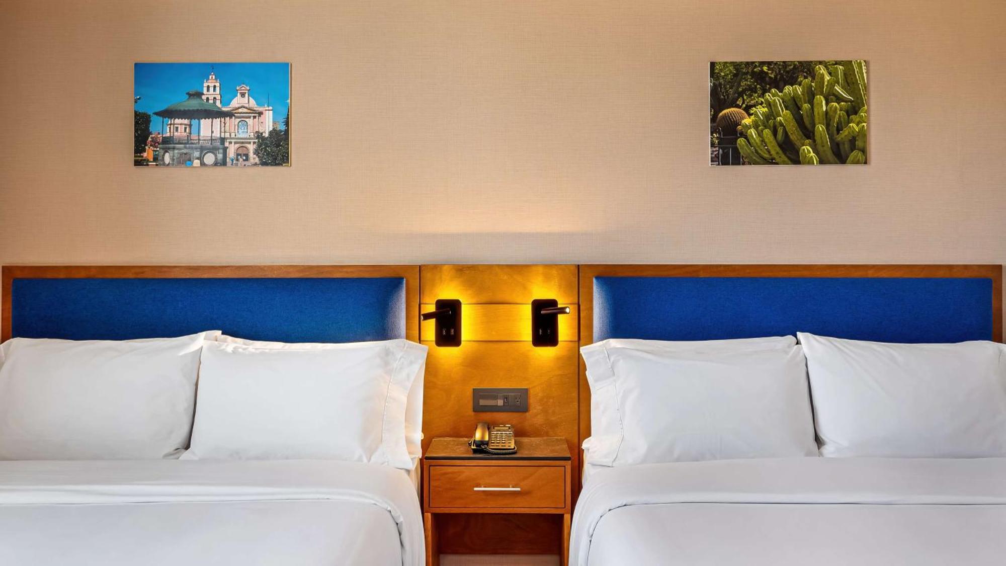 Hampton By Hilton Queretaro Hotel 3*