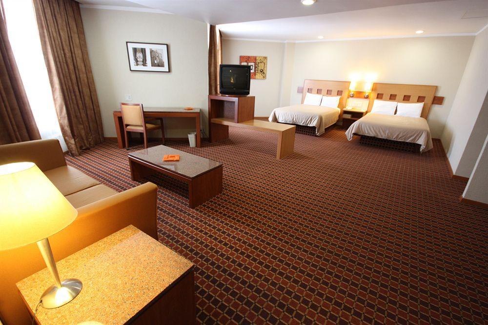 Mirabel 4* Querétaro