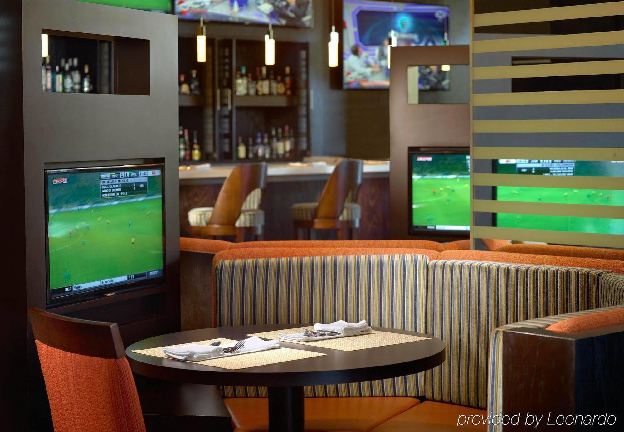 Courtyard By Marriott Querétaro