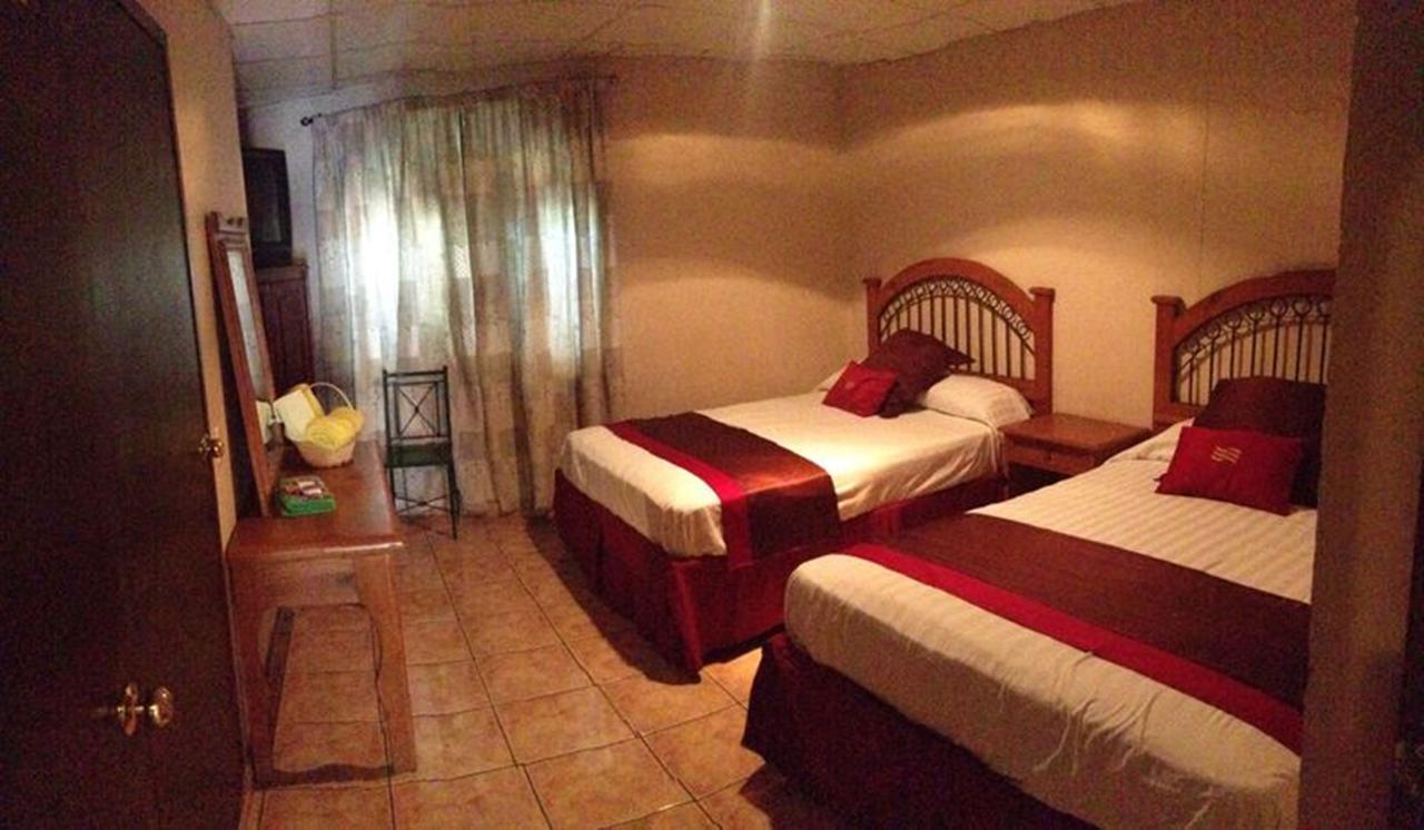 Hotel Carretas Queretaro