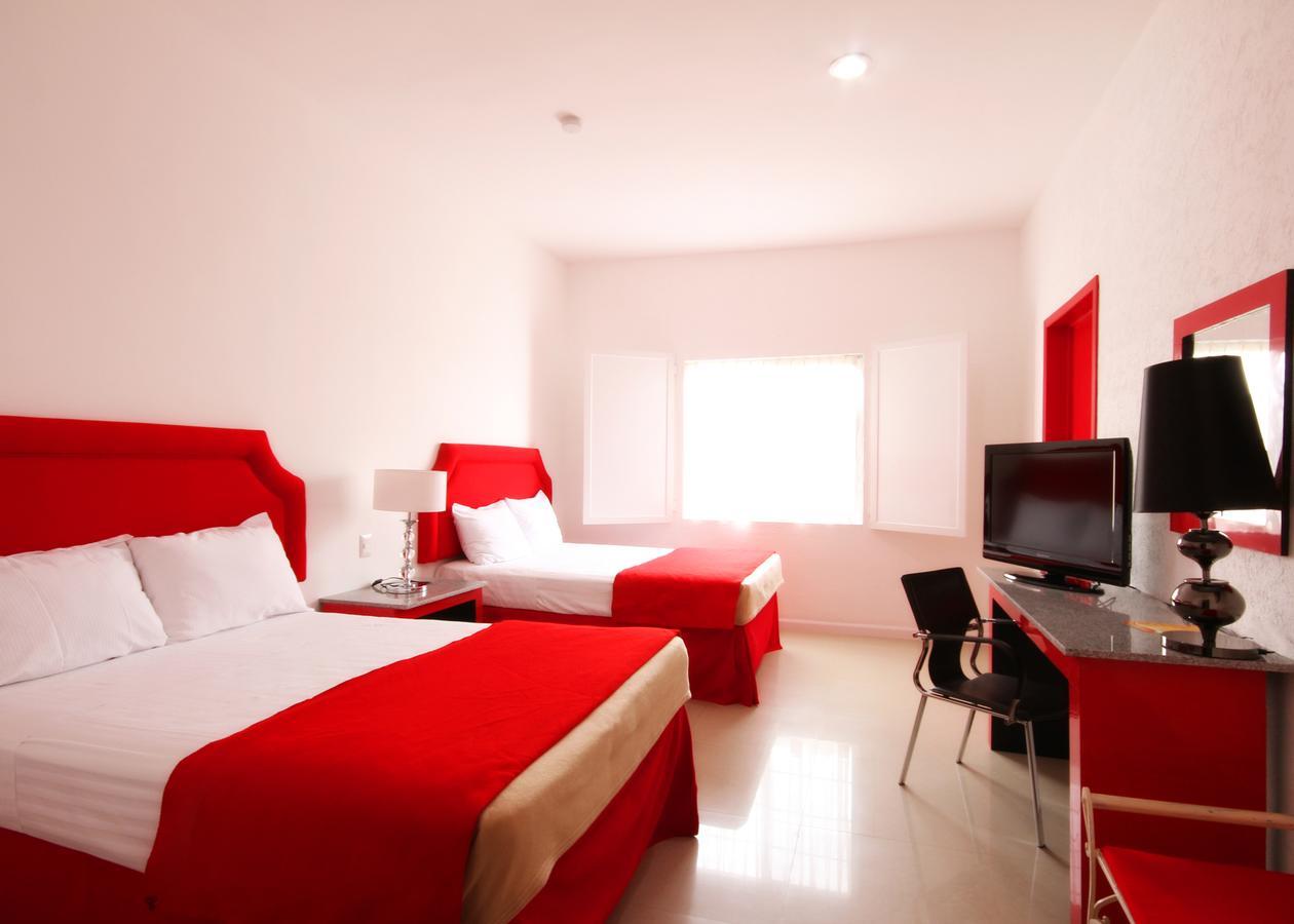 Zar Queretaro 3*