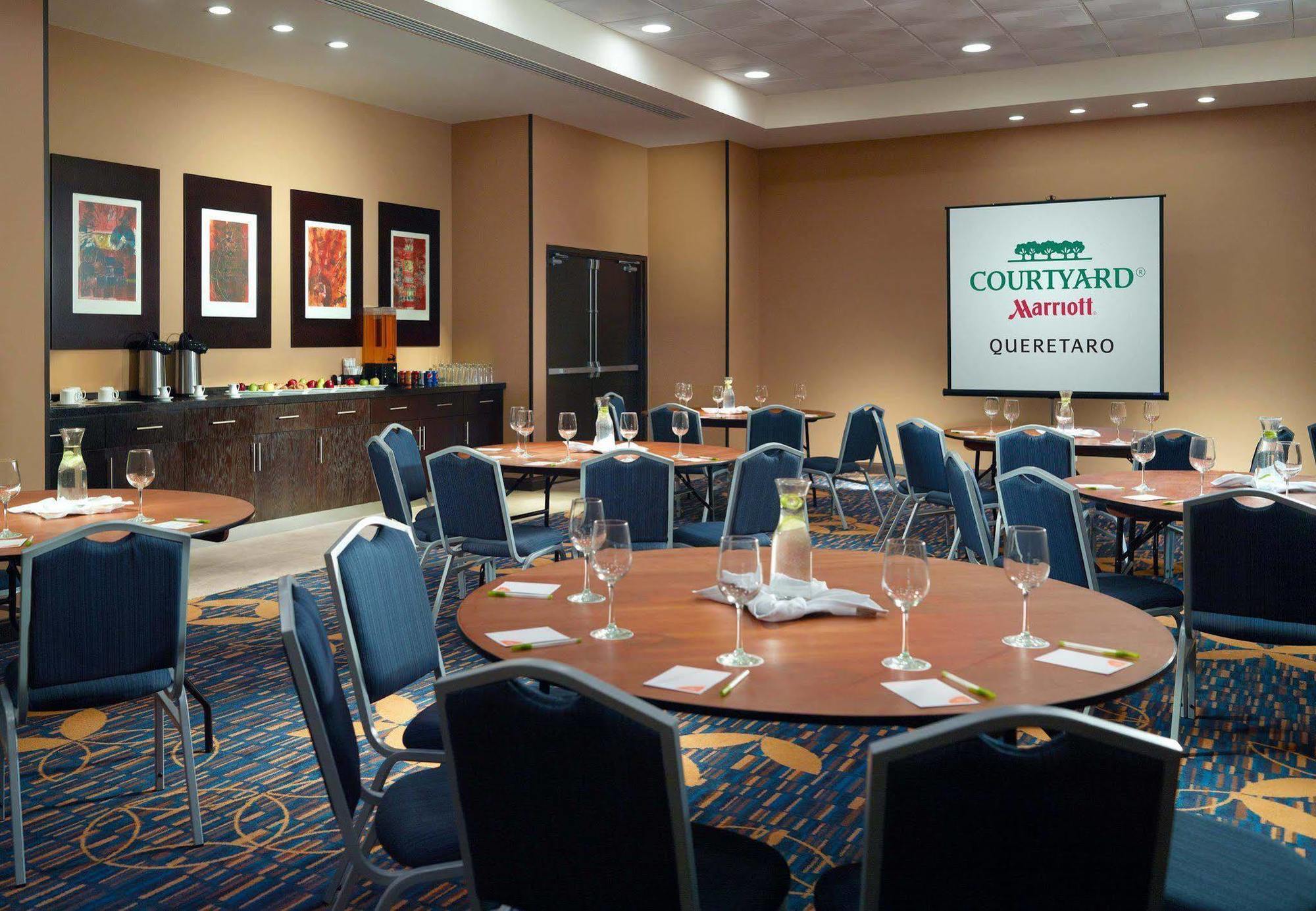 Hotel Courtyard By Marriott 5*