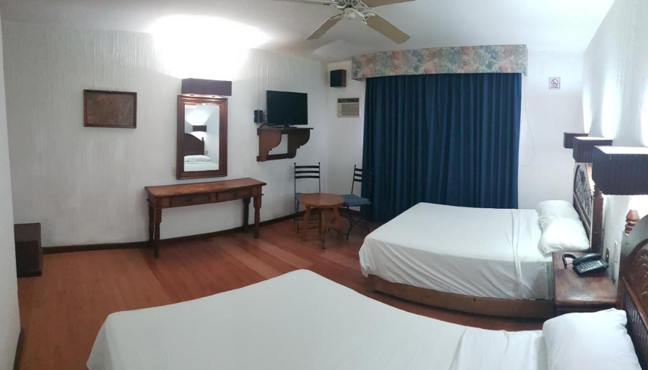 Hotel Capital O Las Campanas 2*